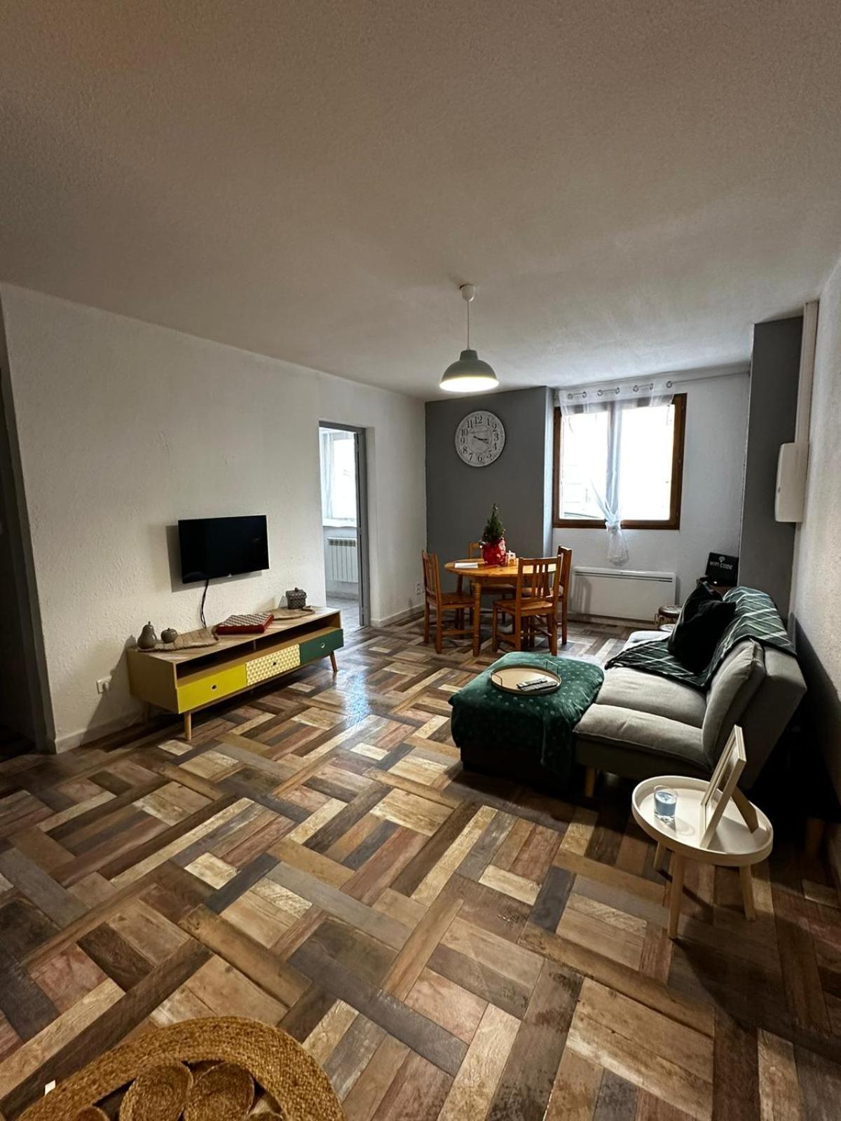 Superbe Appartement Lamalou-les-Bains Bagian luar foto